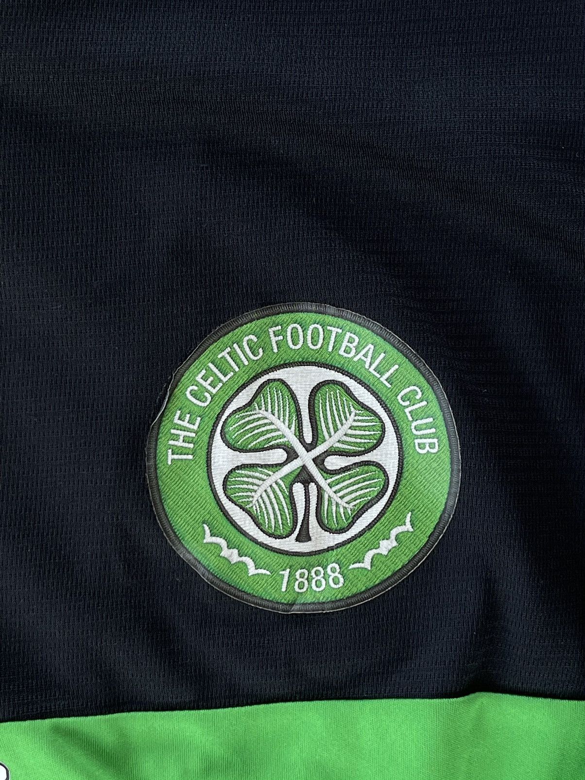 New Balance New Balance Celtic soccer jersey sleeveless training Size US XL / EU 56 / 4 - 7 Thumbnail