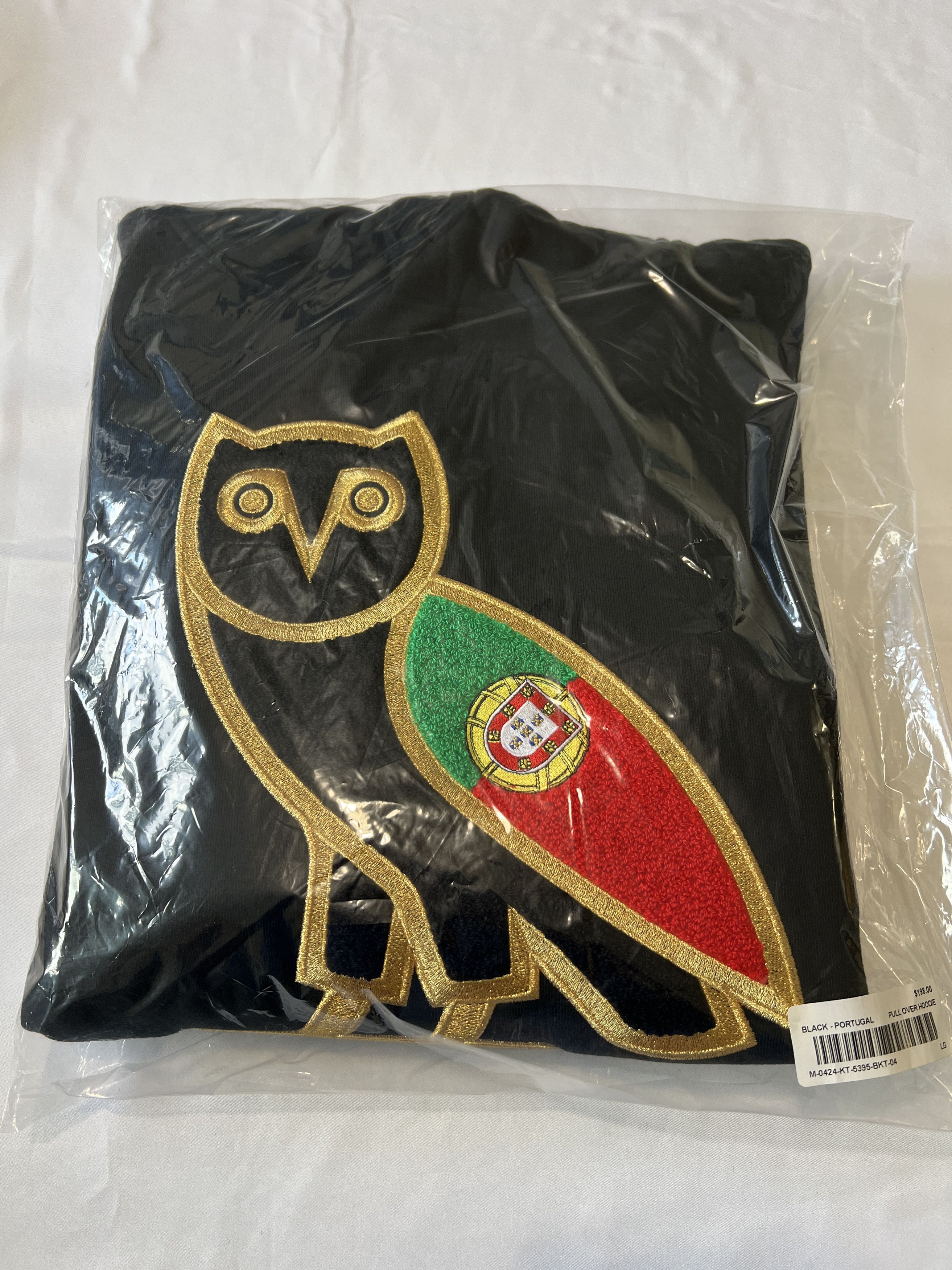 Drake OVO PORTUGAL OG OWL HOODIE 2024 BRAND NEW IN HAND Size US L / EU 52-54 / 3 - 1 Thumbnail