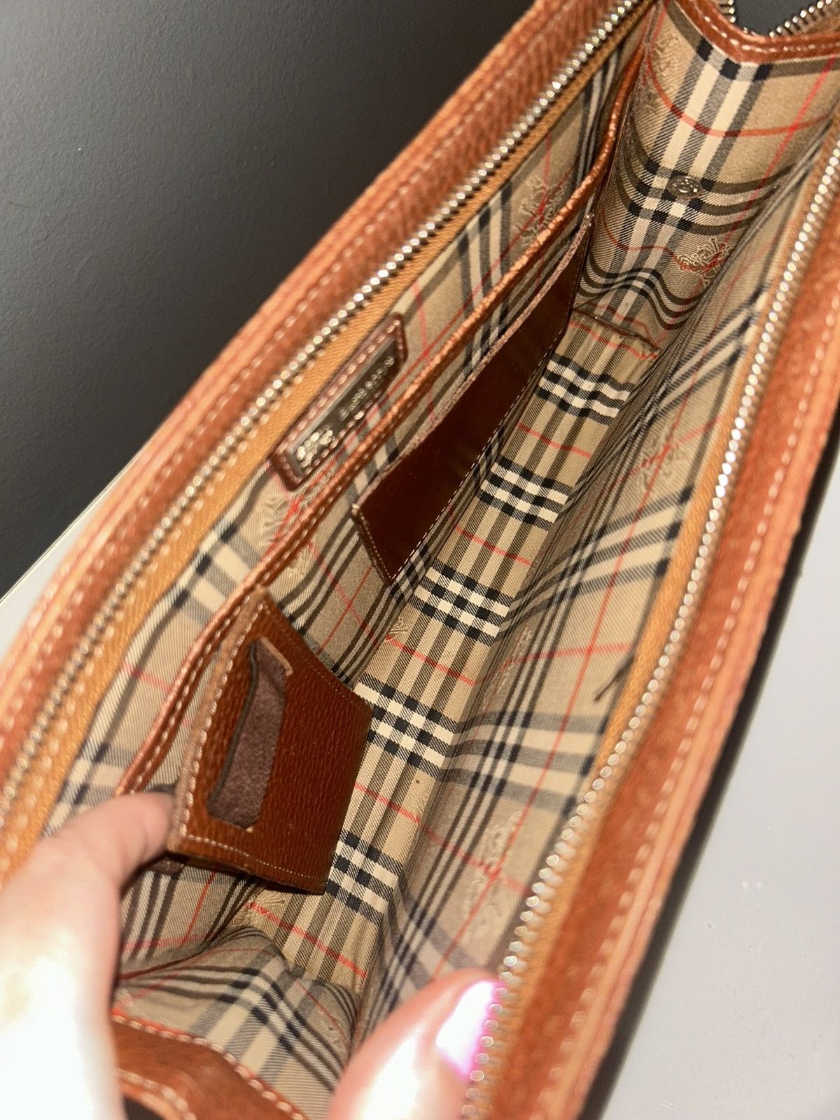 Burberry Vintage Burberry Brown Leather Clutch Bag w Nova Check Size ONE SIZE - 7 Thumbnail