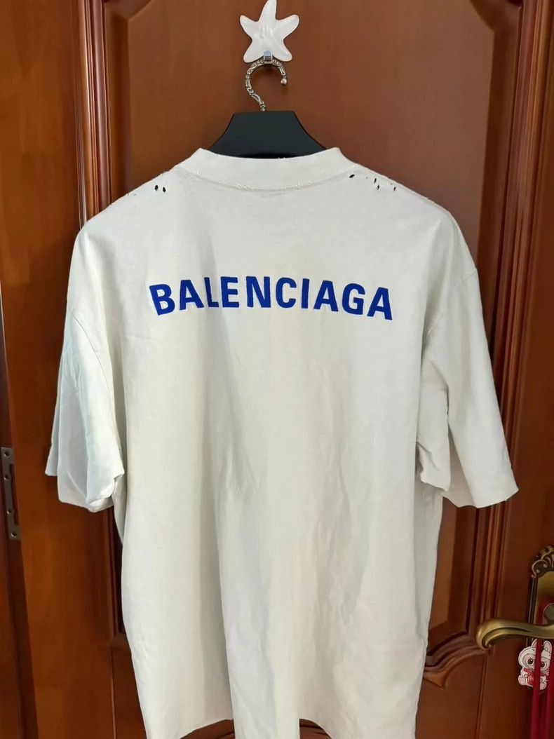 Balenciaga Balenciaga Embroidered logo on front and back Size US M / EU 48-50 / 2 - 2 Thumbnail