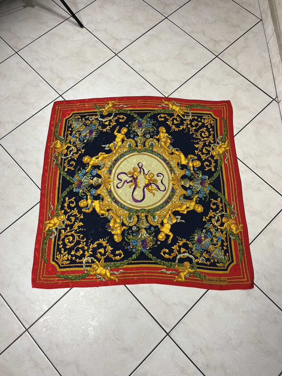Designer × Roberta di Camerino × Vintage Vintage Roberta Di Camerino silk scarf handkerchief painted Size ONE SIZE - 3 Thumbnail