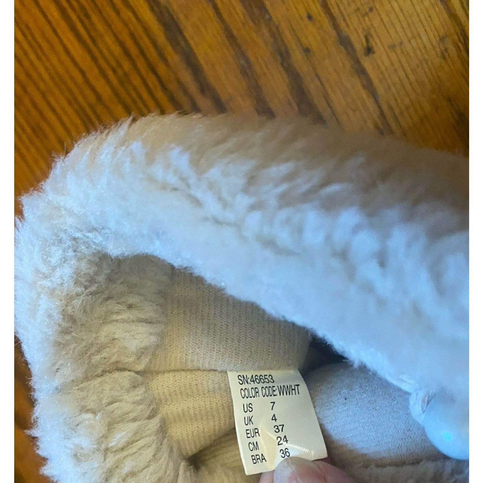 SKECHERS Skechers Sweater Slouch Boots Women’s 7 White Suede Leather Size US 7 / IT 37 - 5 Thumbnail