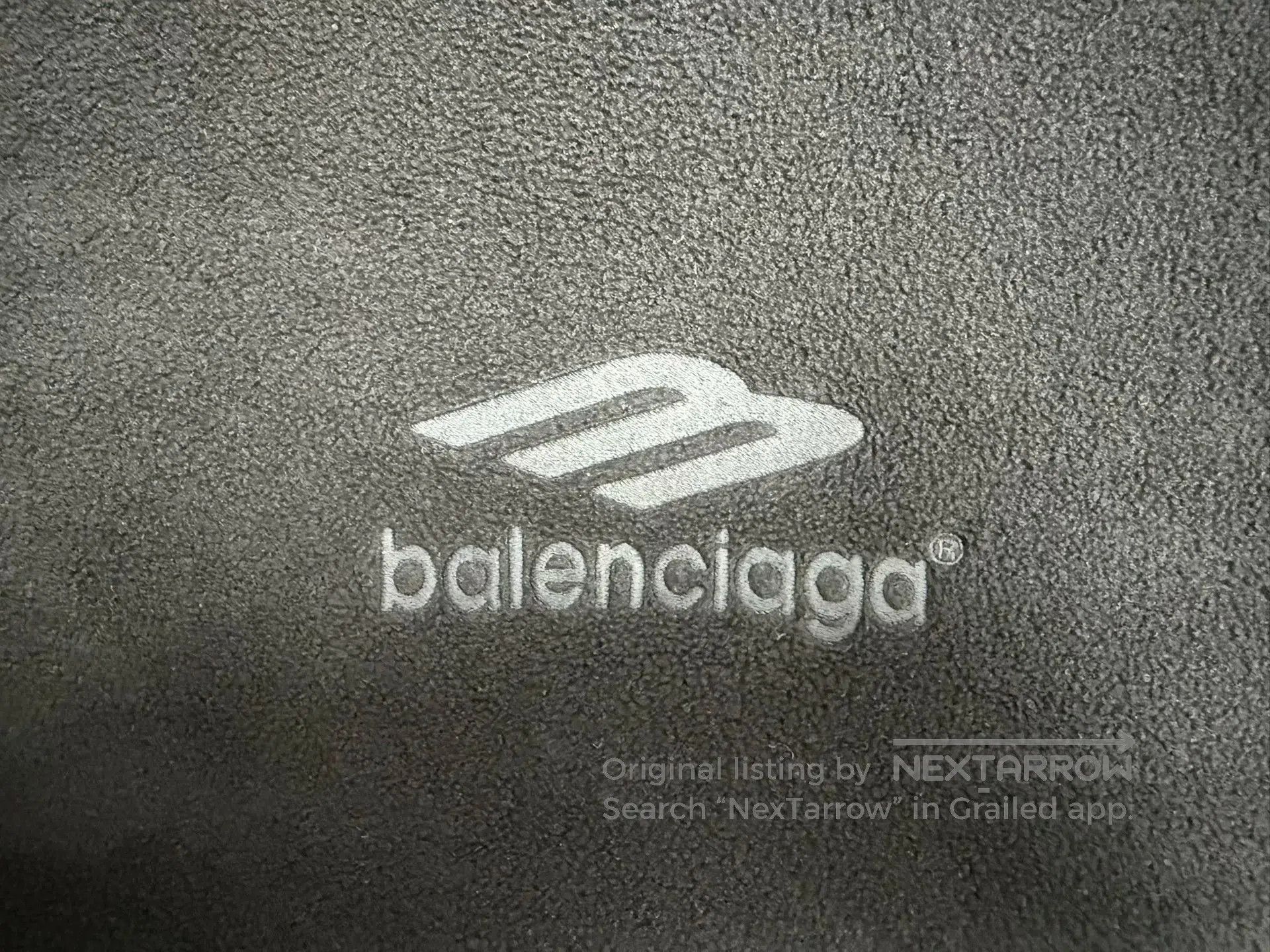 Balenciaga Balenciaga Printed Crewneck Long-Sleeve Sweatshirt. Size US M / EU 48-50 / 2 - 3 Thumbnail