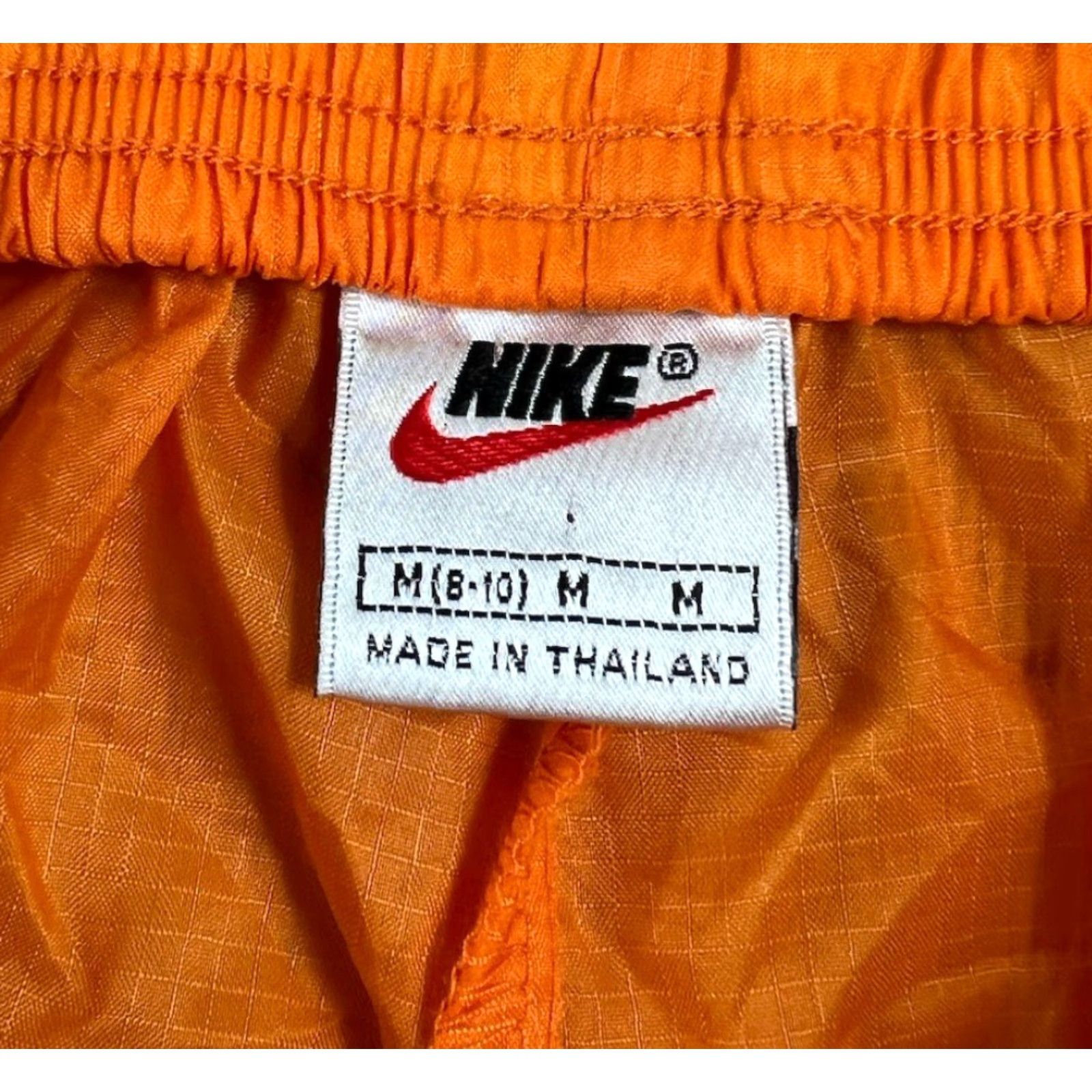 Nike VINTAGE Nike Swoosh Nylon Orange Shorts Women 90s Medium M Athletic Activewear Size 32" / US 10 / IT 46 - 5 Thumbnail