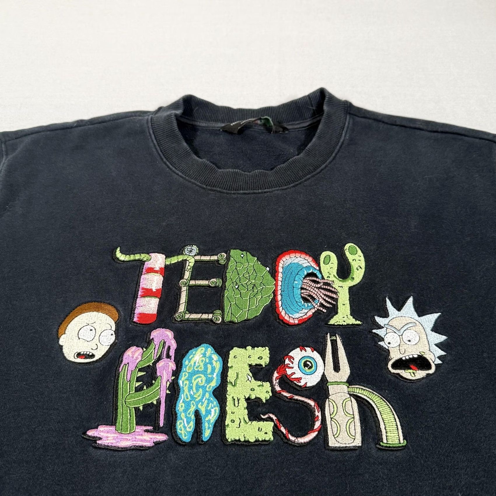 Teddy Fresh Teddy Fresh Rick & Morty Sweatshirt Mens XL Black Crew Neck Graphic Print Pullover Size US XL / EU 56 / 4 - 3 Thumbnail