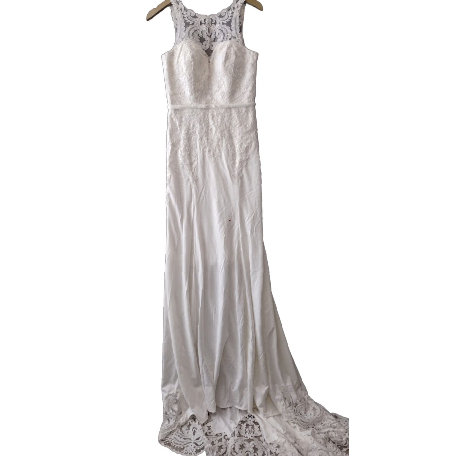 Vintage Wedding White Dress With Tank Top Sleeves Lace And Train Size 6 Dress Size US S / EU 44-46 / 1 - 1 Thumbnail