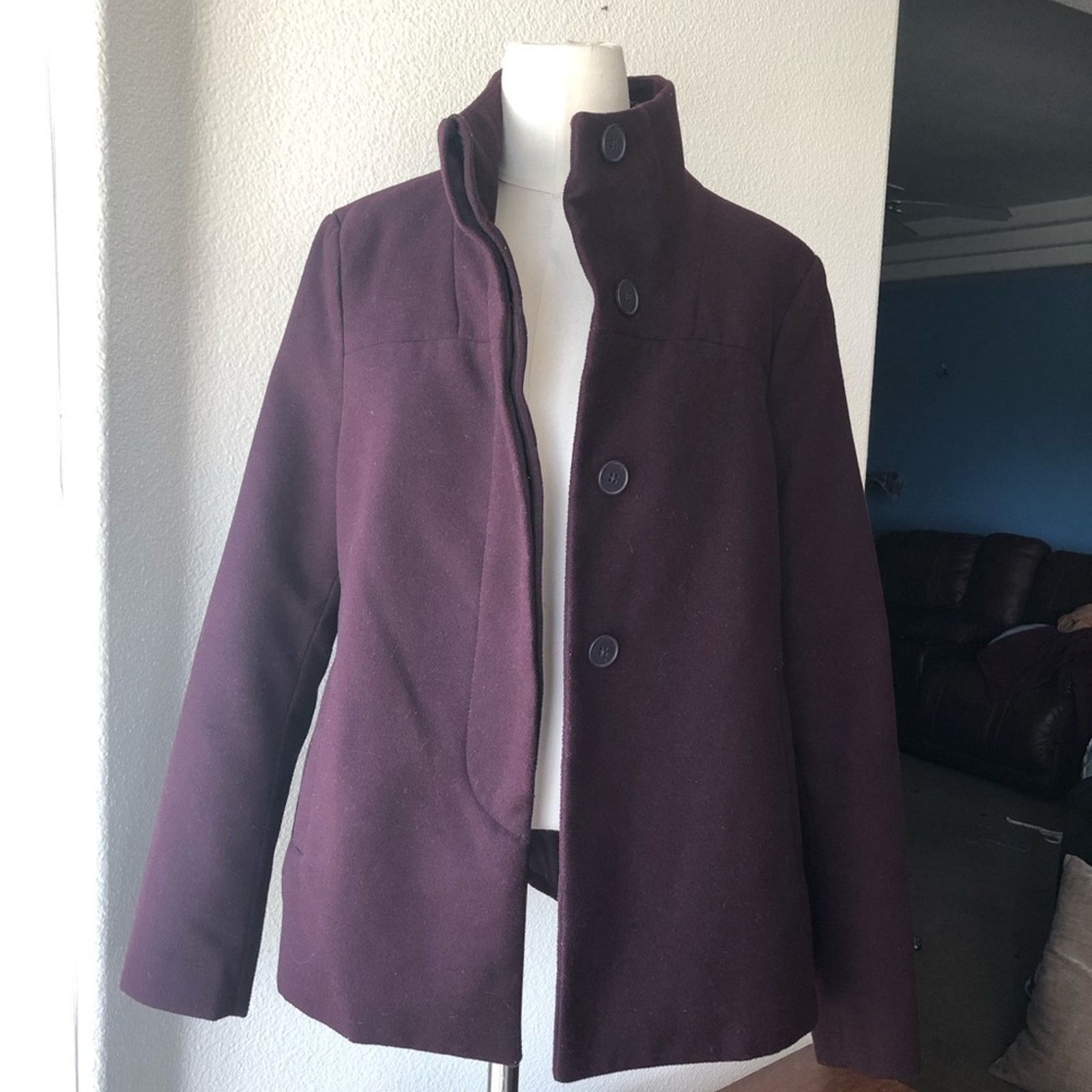 Old Navy Old Navy jacket mock neck semi cropped zip up plum size S Size S / US 4 / IT 40 - 2 Thumbnail