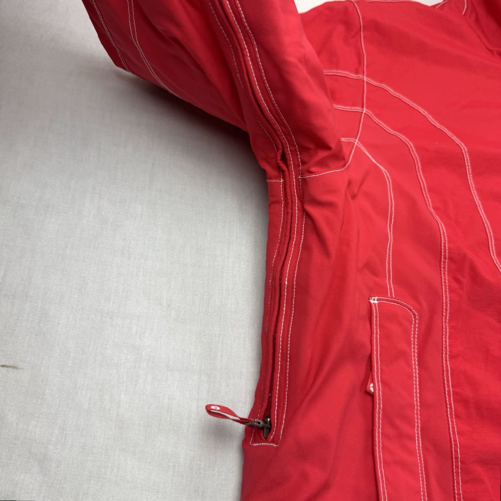 American Eagle Outfitters VINTAGE American Eagle Outfitters Jacket Mens XL Red Nylon Puffer Zip Ski 90s Y2K Hipster Outdoor Casual Authentic Size US XL / EU 56 / 4 - 3 Thumbnail