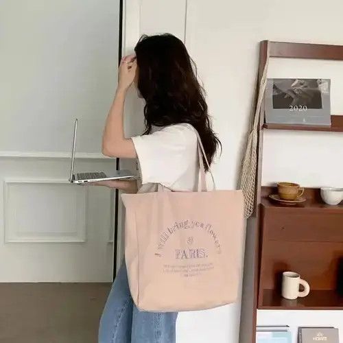 Other Tote Handbags Cute Size ONE SIZE - 1 Thumbnail