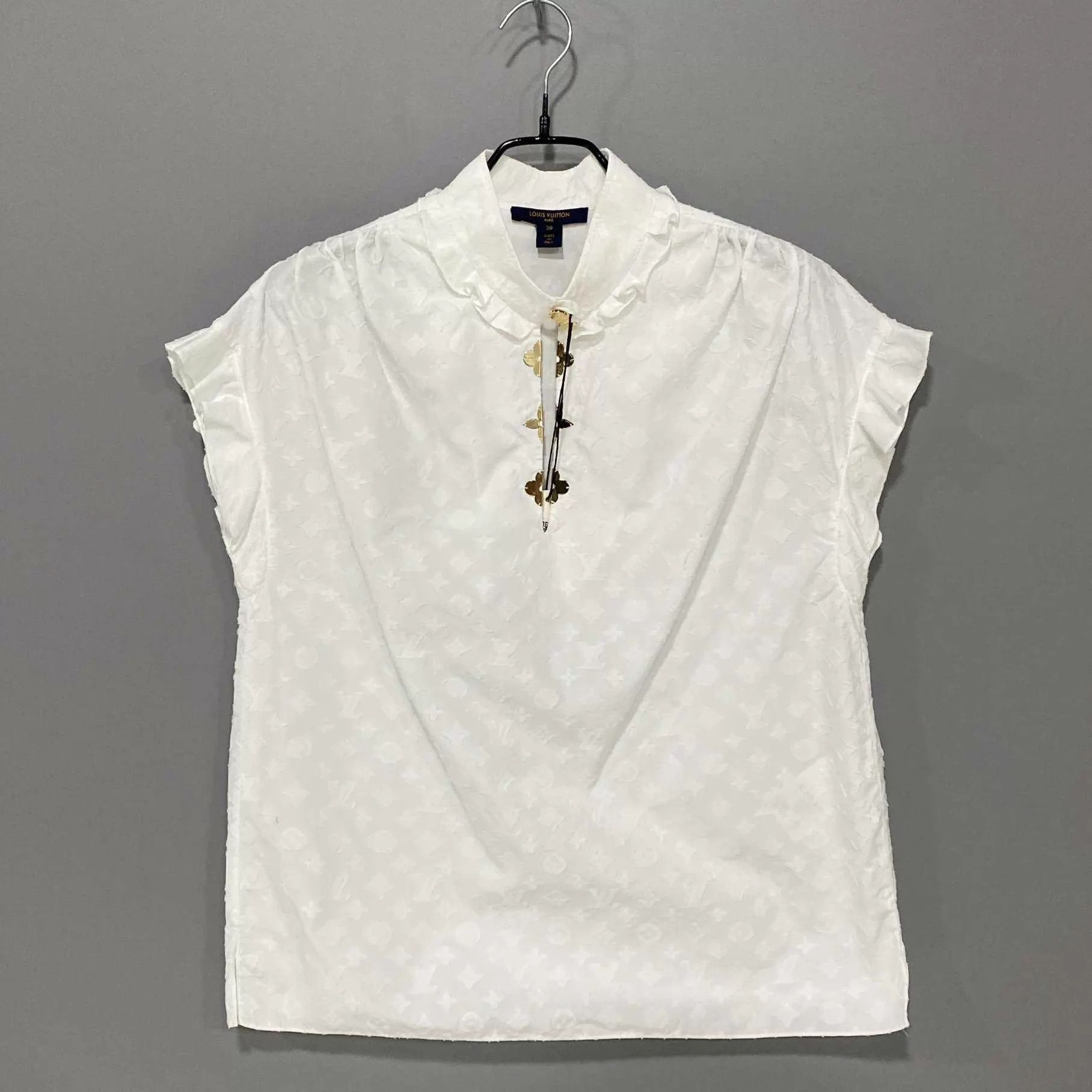 Louis Vuitton LV Sleeveless Shirt 38 99 New Size S / US 4 / IT 40 - 1 Thumbnail