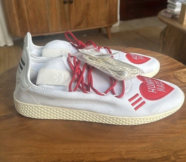 Adidas × Human Made Adidas Stan Smith x Pharrell Williams x human-made Love 13.5 Size US 13 / EU 46 - 9 Thumbnail