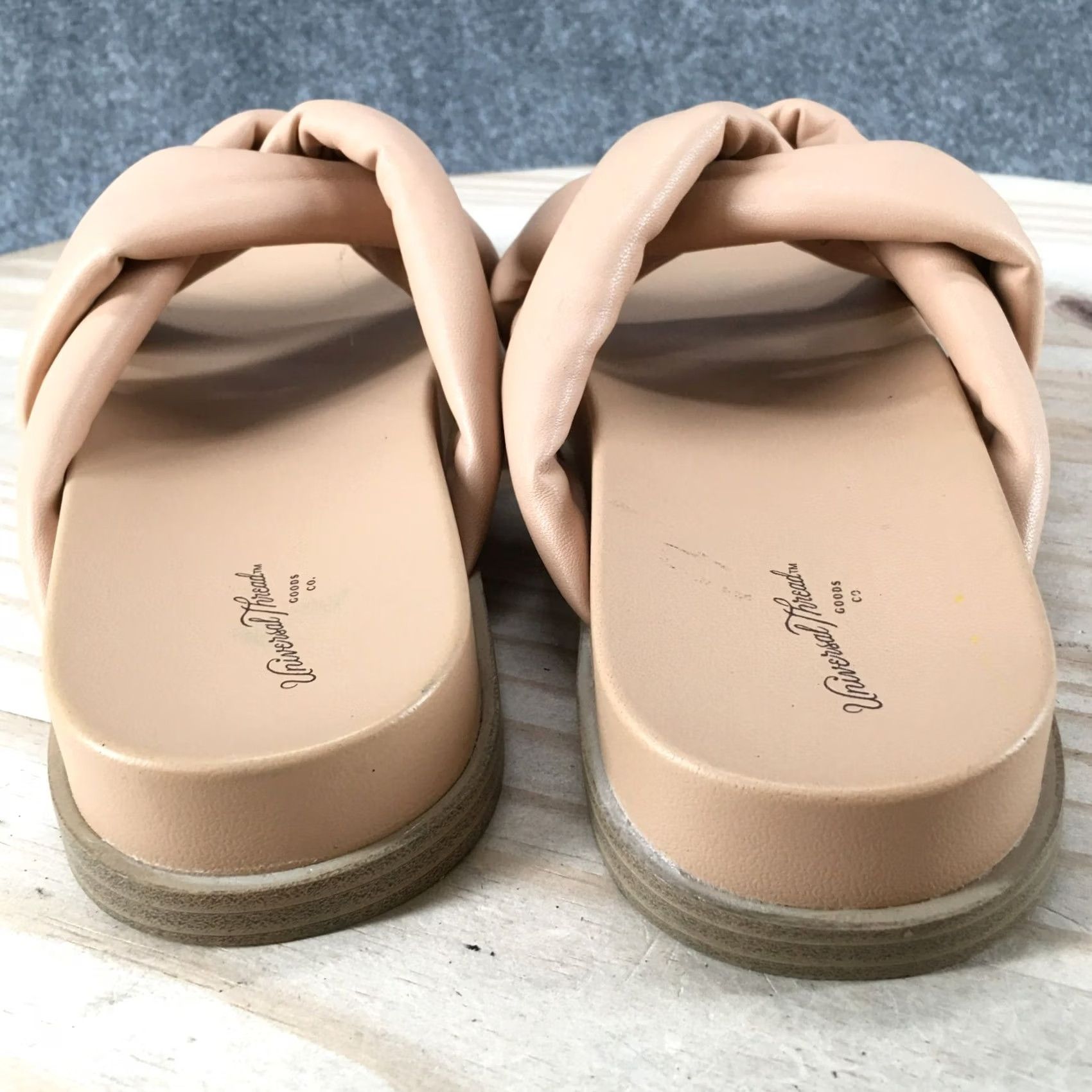 Vintage Universal Thread Sandals Womens 6 Cosette Padded Slide Beige Faux Leather Open Shoe Mens? Size US 6 / IT 36 - 7 Thumbnail