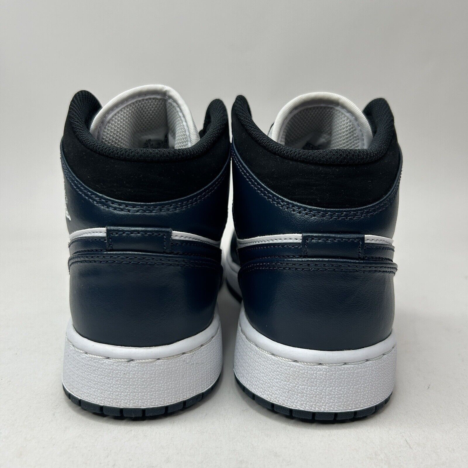Nike Nike Air Jordan 1 Mid Retro GS “Armory Navy” 2023 Size US 7 / IT 37 - 4 Thumbnail