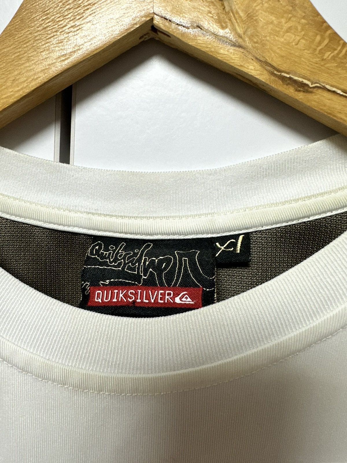 Quiksilver Quiksilver Thru Vintage Streetwear Surf T-Shirt Rare Size US XL / EU 56 / 4 - 5 Thumbnail