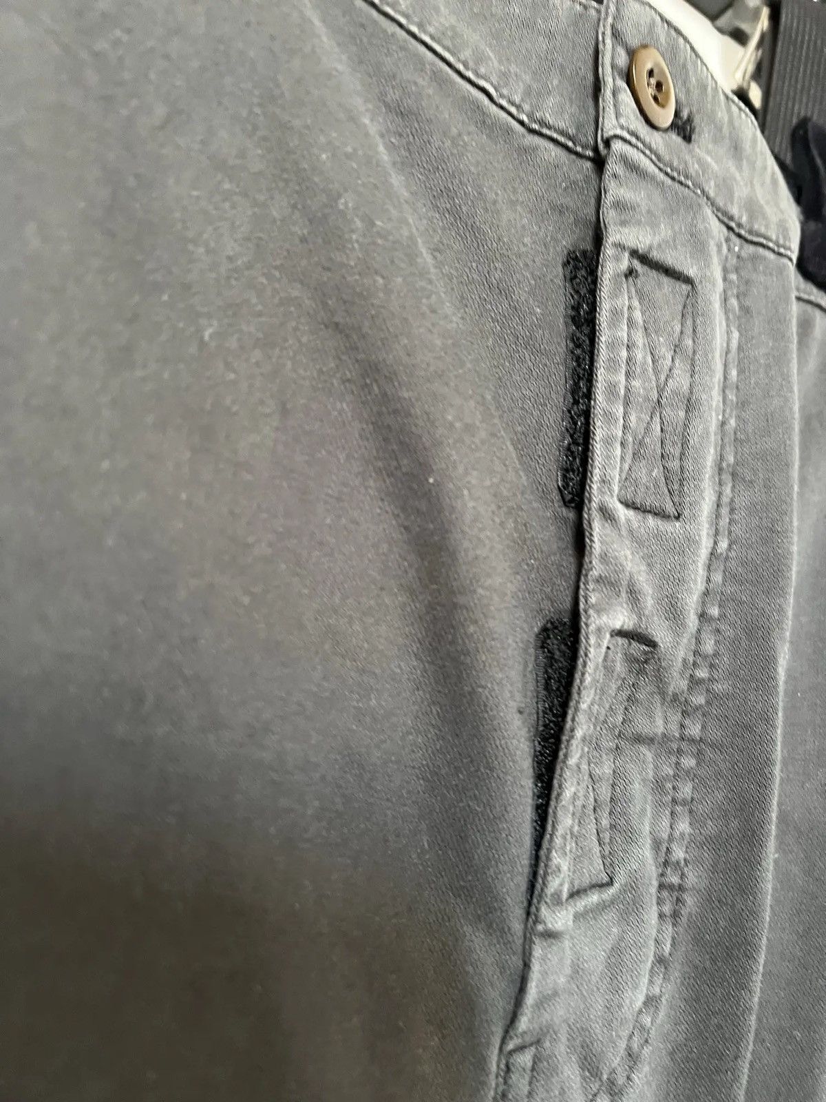 Acne Studios Acne Studios Chevron Cargo Pants Anthracite Grey sz 48 Size US 34 / EU 50 - 6 Thumbnail