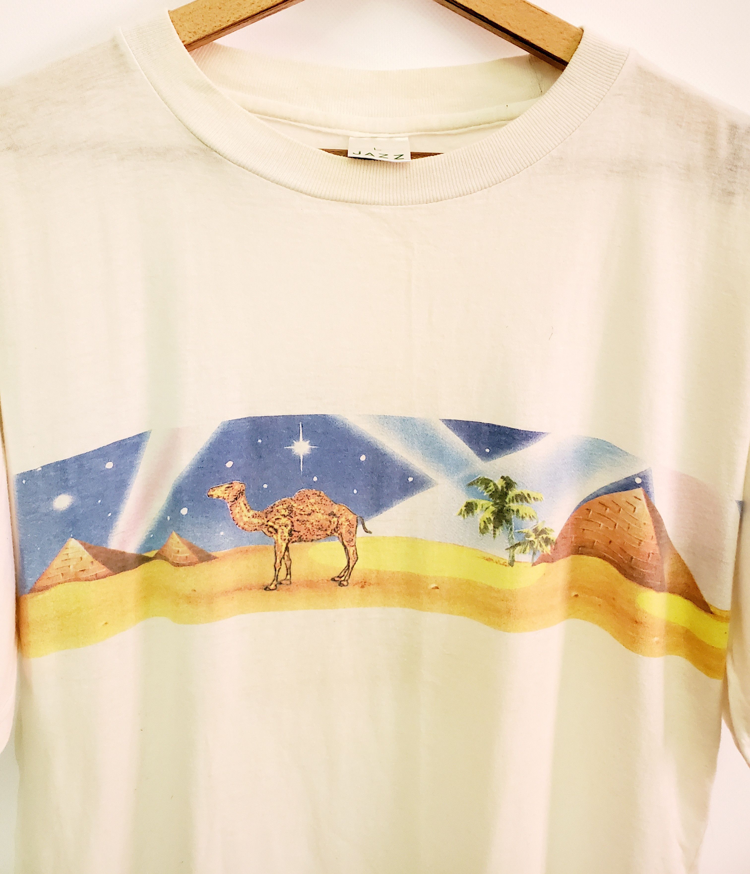 Camel × Vintage Vintage 90s Camel Follow me Tshirt size L Size US L / EU 52-54 / 3 - 3 Thumbnail