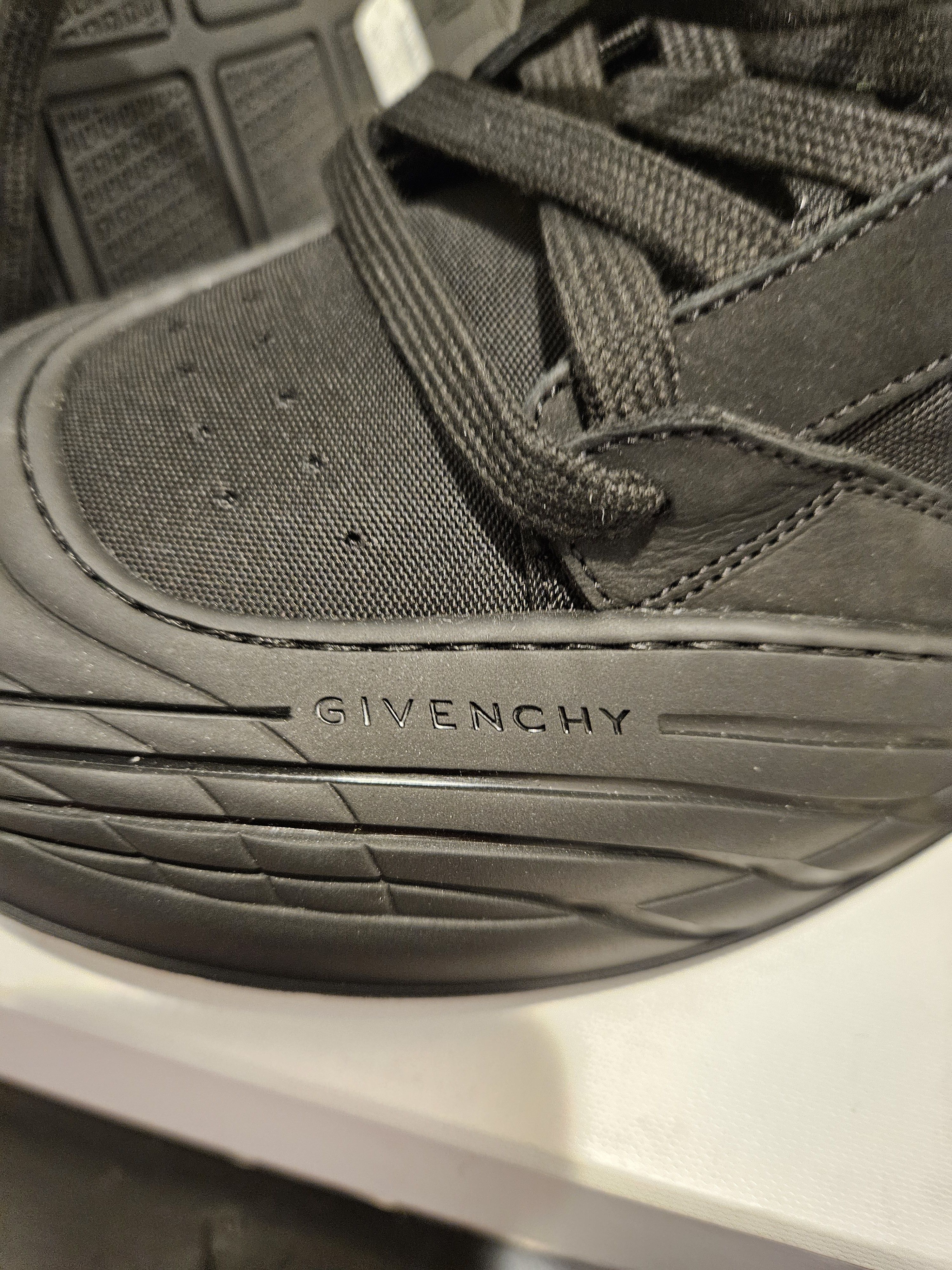 Givenchy Skate Nubuck Sneakers Size US 9.5 / EU 42-43 - 6 Thumbnail