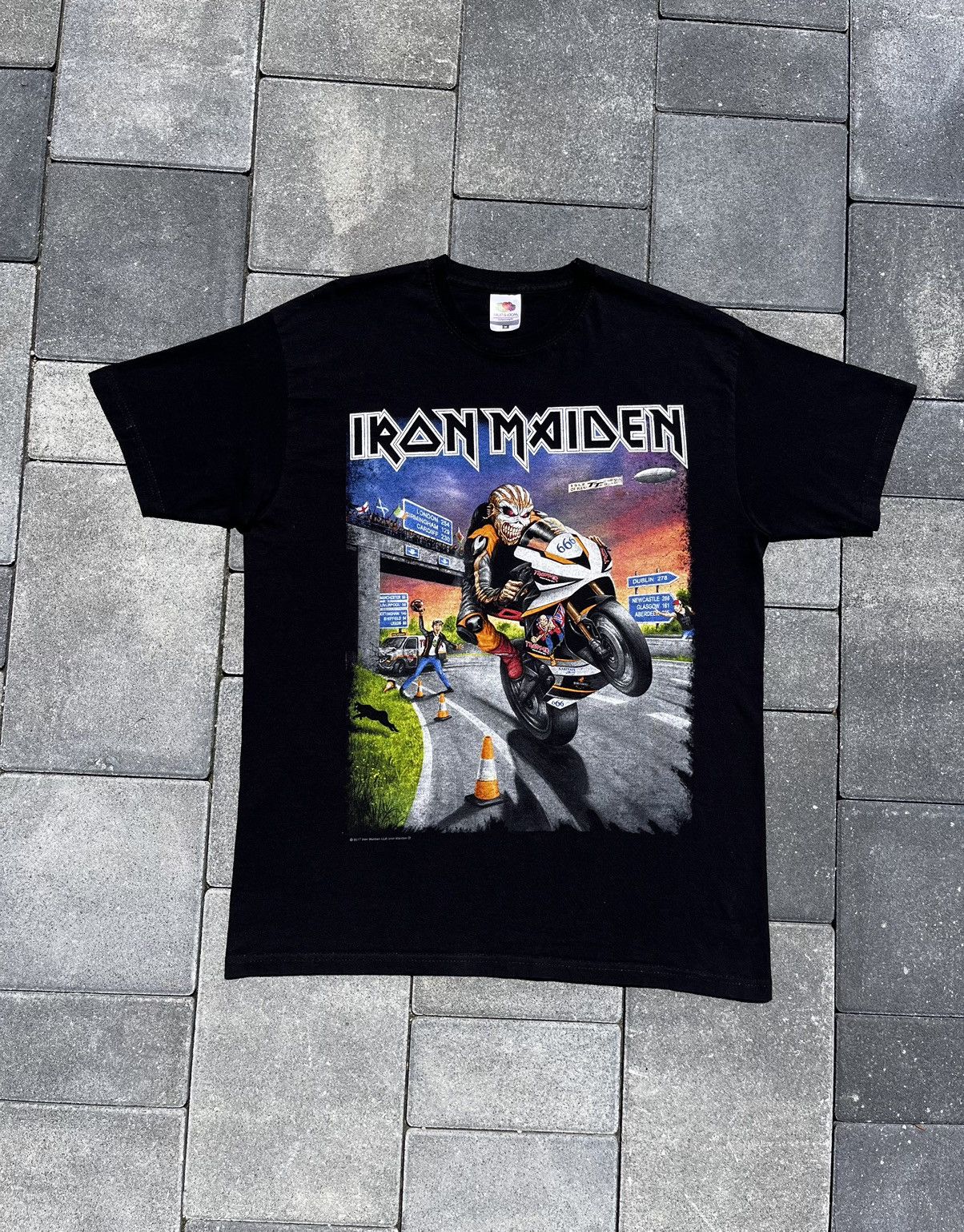 Band Tees × Iron Maiden 🎸 IRON MAIDEN THE BOOK OF SOULS BRITISH AND IRISH TOUR 2017 Size US M / EU 48-50 / 2 - 2 Thumbnail