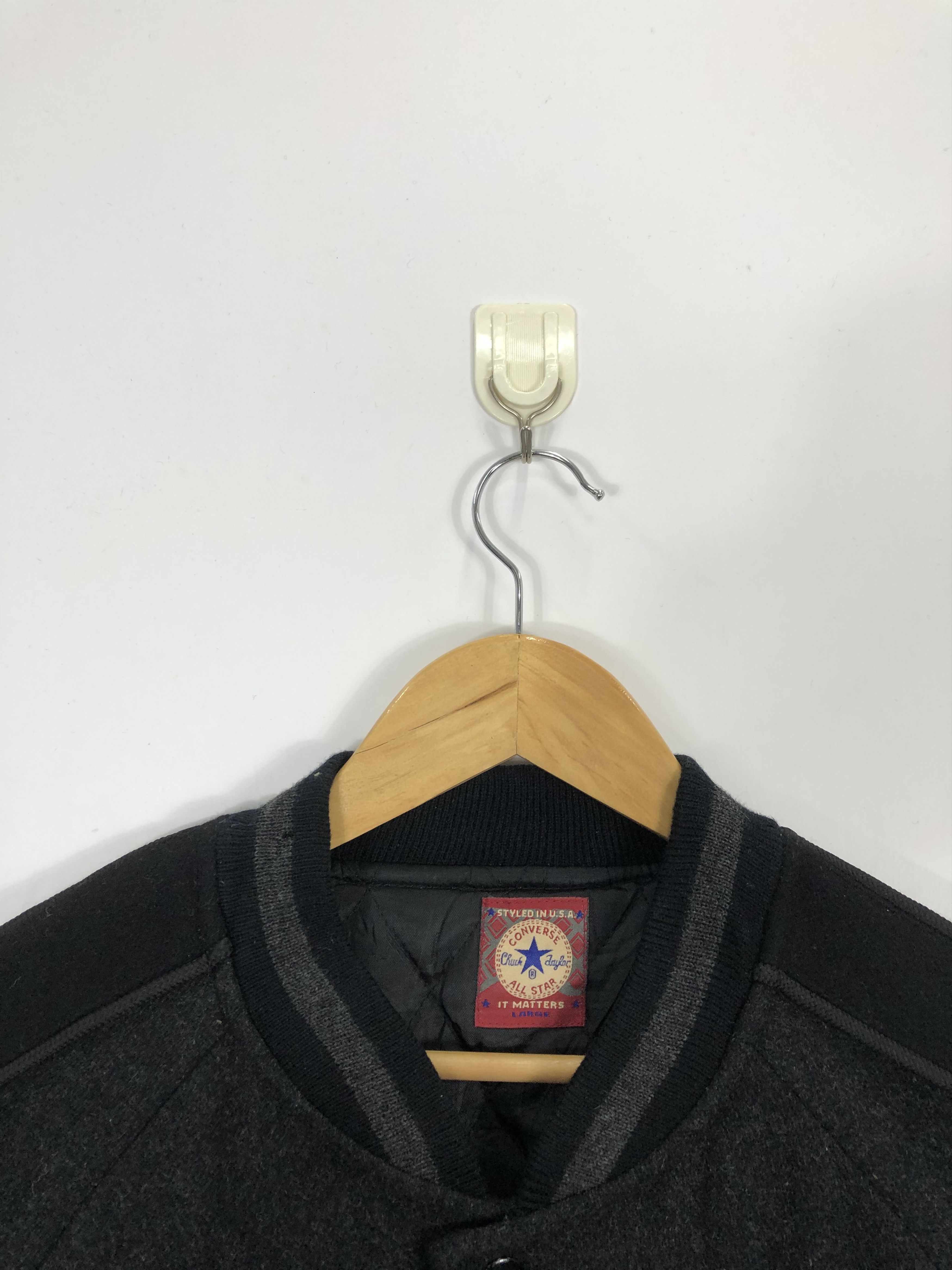 Converse Vintage 90s Converse Capital Logo Wool Varsity Jacket VV0069 Size US L / EU 52-54 / 3 - 7 Thumbnail