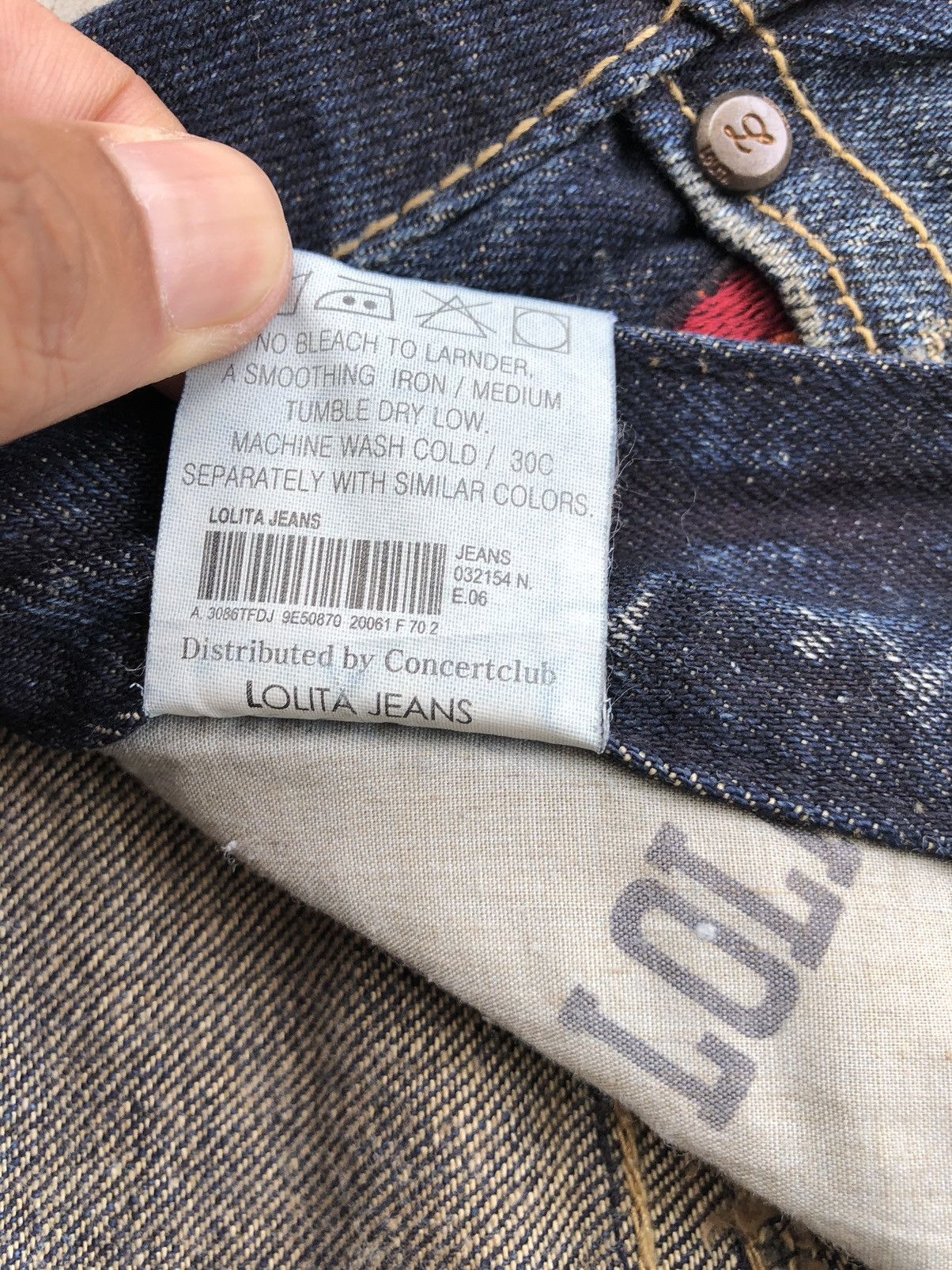 Japanese Brand Yoshitomo Nara Lolita Circus Flared Jeans Distressed Jeans Size US 34 / EU 50 - 17 Thumbnail
