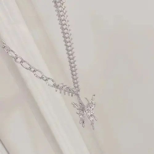 Jewelry × Other Fashion Temperament Metal Elegant Butterfly Pendant Necklace Size ONE SIZE - 3 Thumbnail
