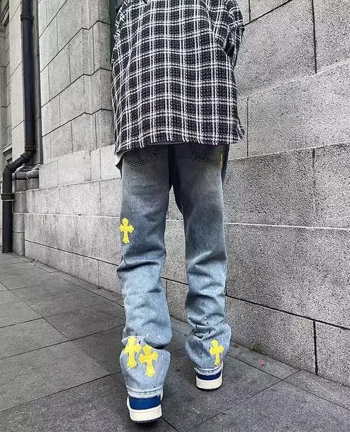 Japanese Brand Vintage washed cross patch rare jeans Size US 34 / EU 50 - 2 Thumbnail