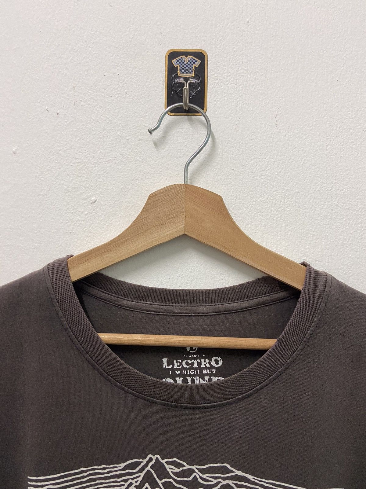 Other 2000's Letro I’m High - Undercover Unknown Pleasures T-Shirt Size US L / EU 52-54 / 3 - 8 Thumbnail