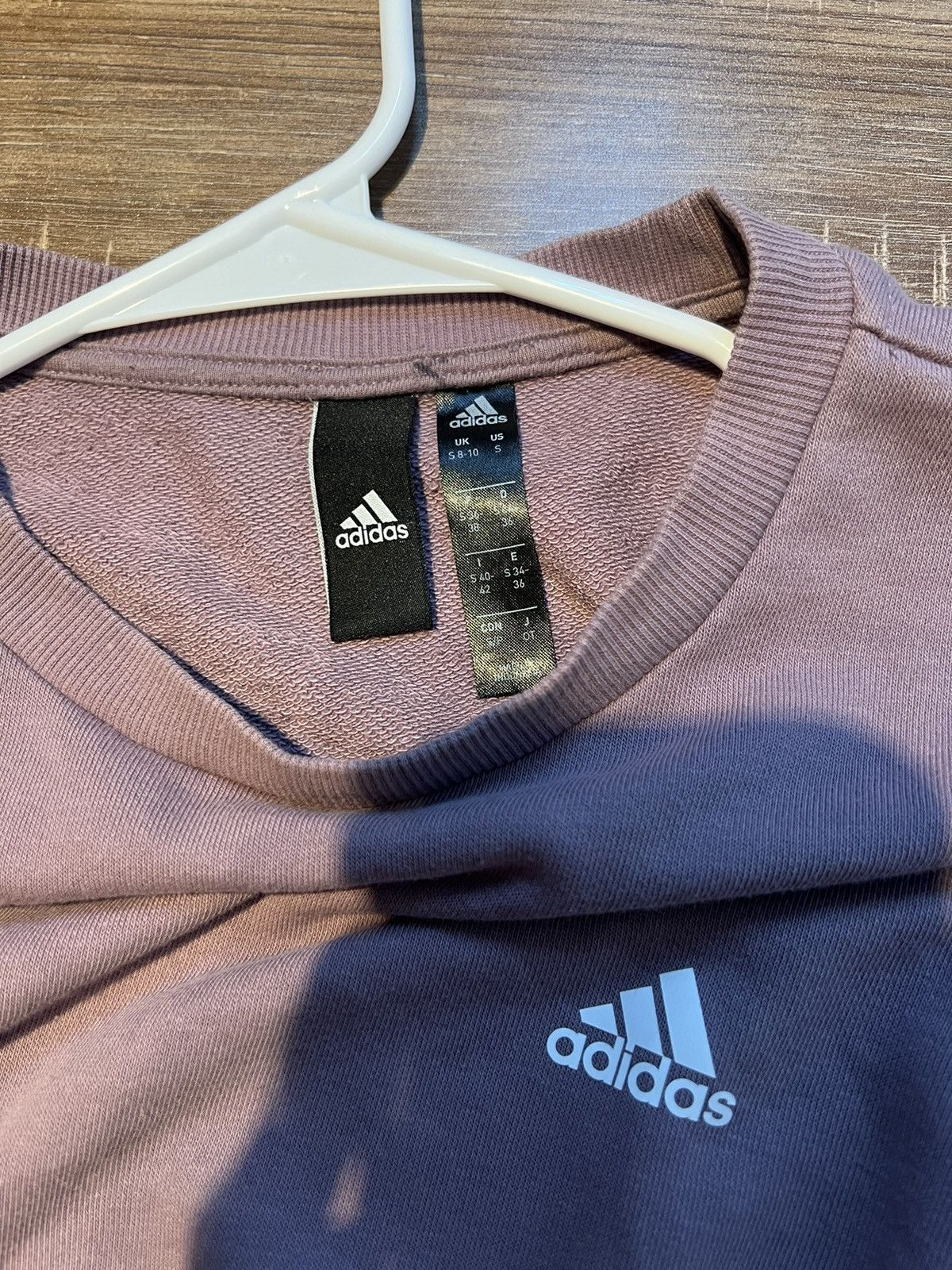 Adidas ADIDAS Womens Sweatshirt Sz S Purple Pullover Crewneck Crop Size S / US 4 / IT 40 - 5 Thumbnail
