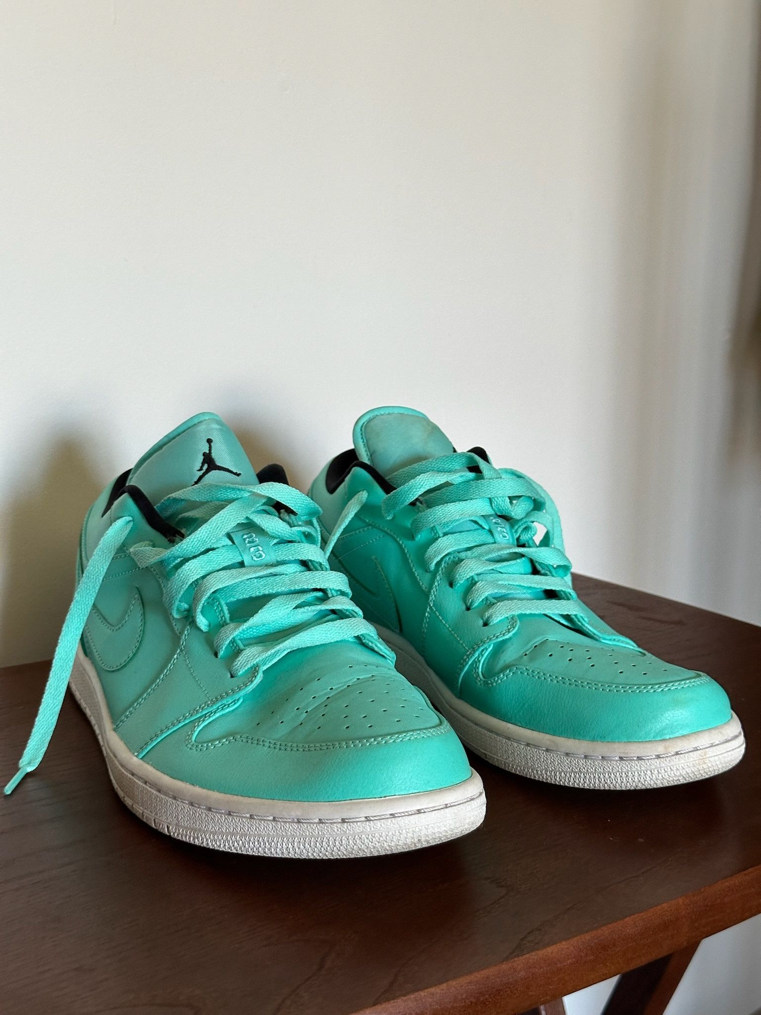 Jordan Brand Air Jordan 1 Low "Hyper Turquoise" Size US 11.5 / EU 44-45 - 4 Thumbnail