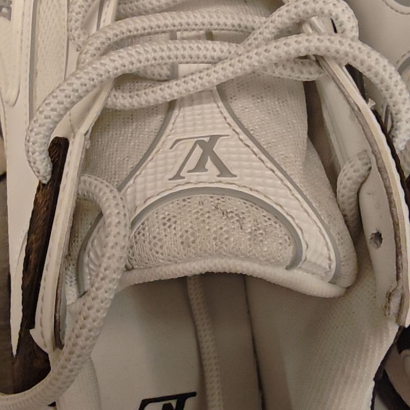 Louis Vuitton Louis Vuitton Olympia Low-Top Sneakers for Women -2505 Size US 9.5 / IT 39.5 - 7 Thumbnail