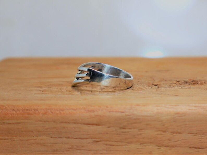 Handmade V Shape Ring, 925 Sterling Silver Band, Triple Chevron Ring, Size ONE SIZE - 4 Thumbnail