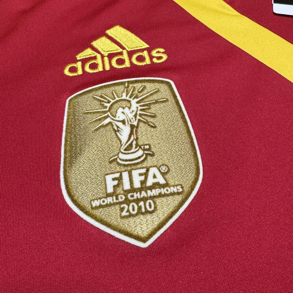 Adidas Spain 13/14 home shirt (bnwt) Size US M / EU 48-50 / 2 - 4 Thumbnail