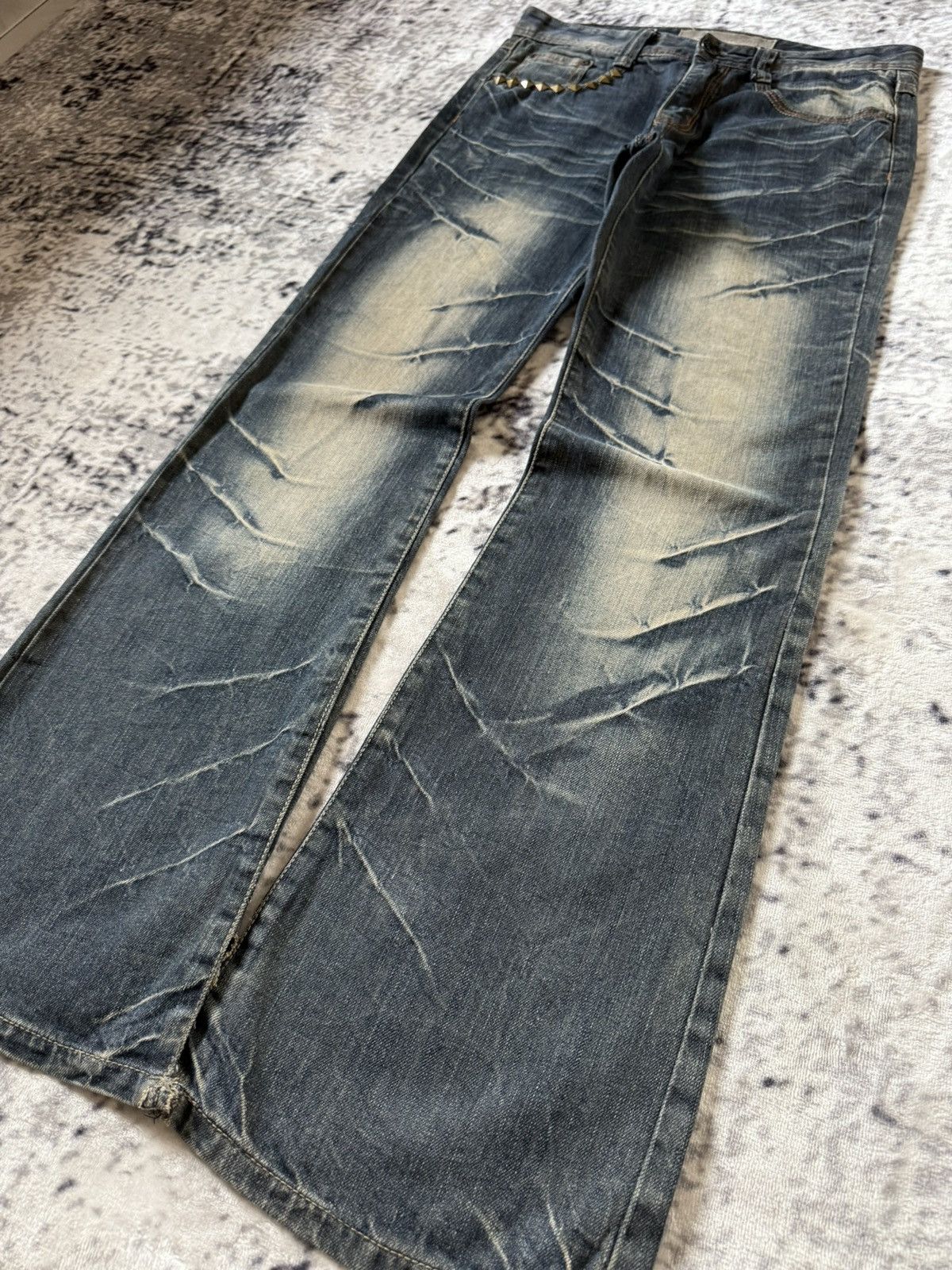 Japanese Brand Tokyo Underground Studded Mud Wash Flared Jeans Size US 30 / EU 46 - 12 Thumbnail