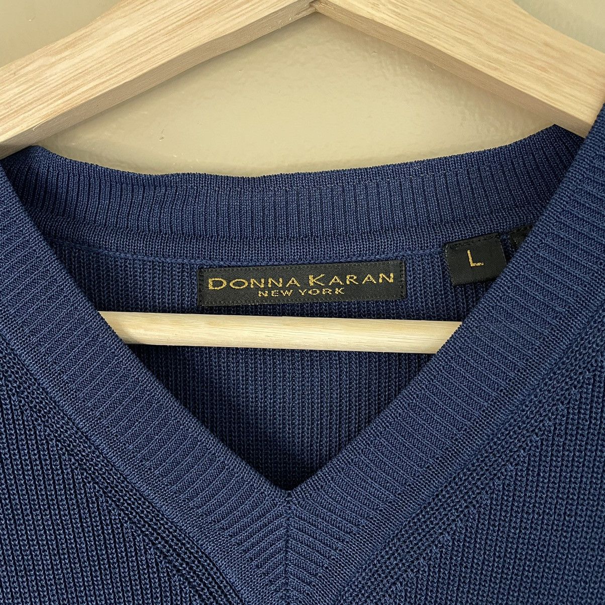 Donna Karan Blue Mesh V-Neck Shirt Size L / US 10 / IT 46 - 2 Thumbnail
