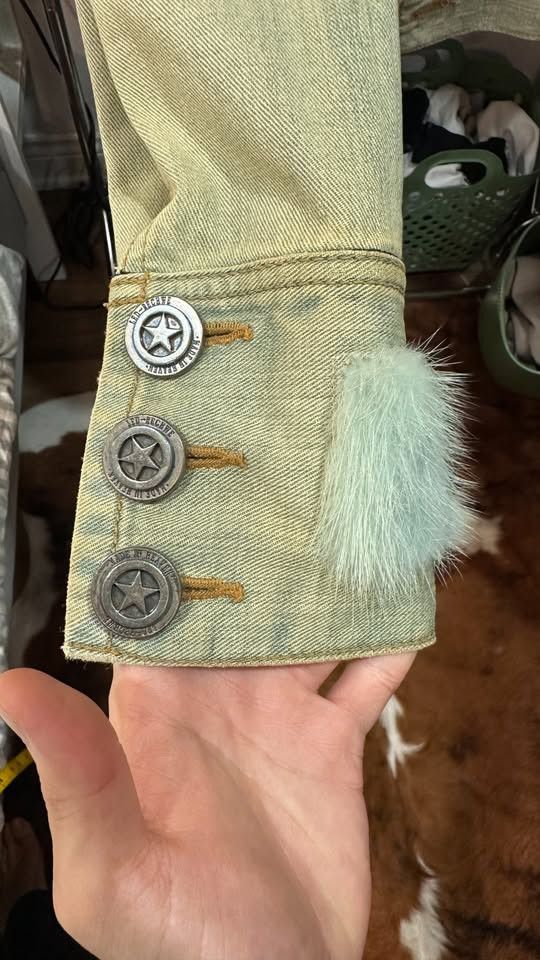 Japanese Brand Led Rechwe Distressed Denim Jacket w/ Fur Cuffs - Size M Size US M / EU 48-50 / 2 - 2 Thumbnail