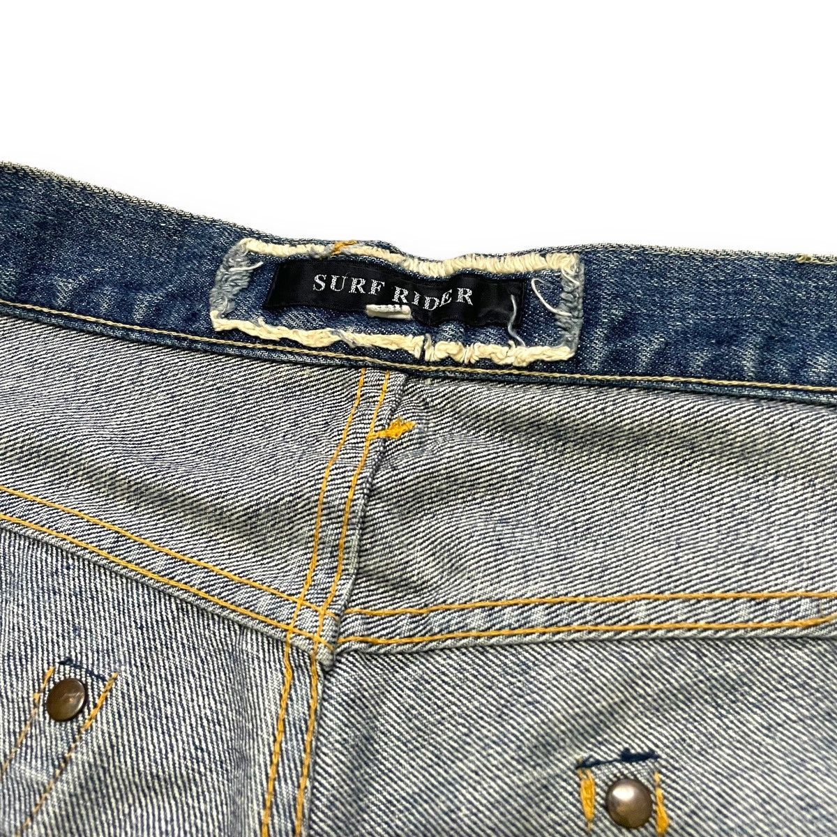 If Six Was Nine × Japanese Brand × Le Grande Bleu (L.G.B.) 🇯🇵 SURF RIDER SPIRAL CUT FLARED DISTRESSED DENIM PANTS Size US 30 / EU 46 - 8 Thumbnail