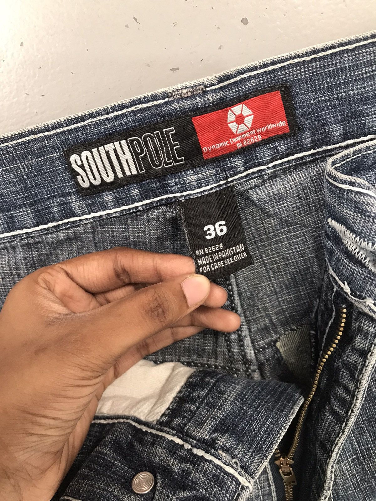 Southpole Vintage Southpole red tab skater denim jort Size US 39 - 8 Thumbnail