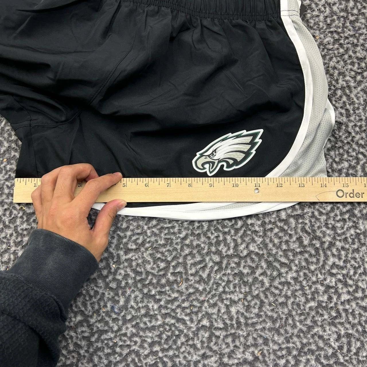 Nike Nike Dri-Fit Athletic Shorts Women M Philadelphia Eagles 29 Size 29" - 6 Thumbnail