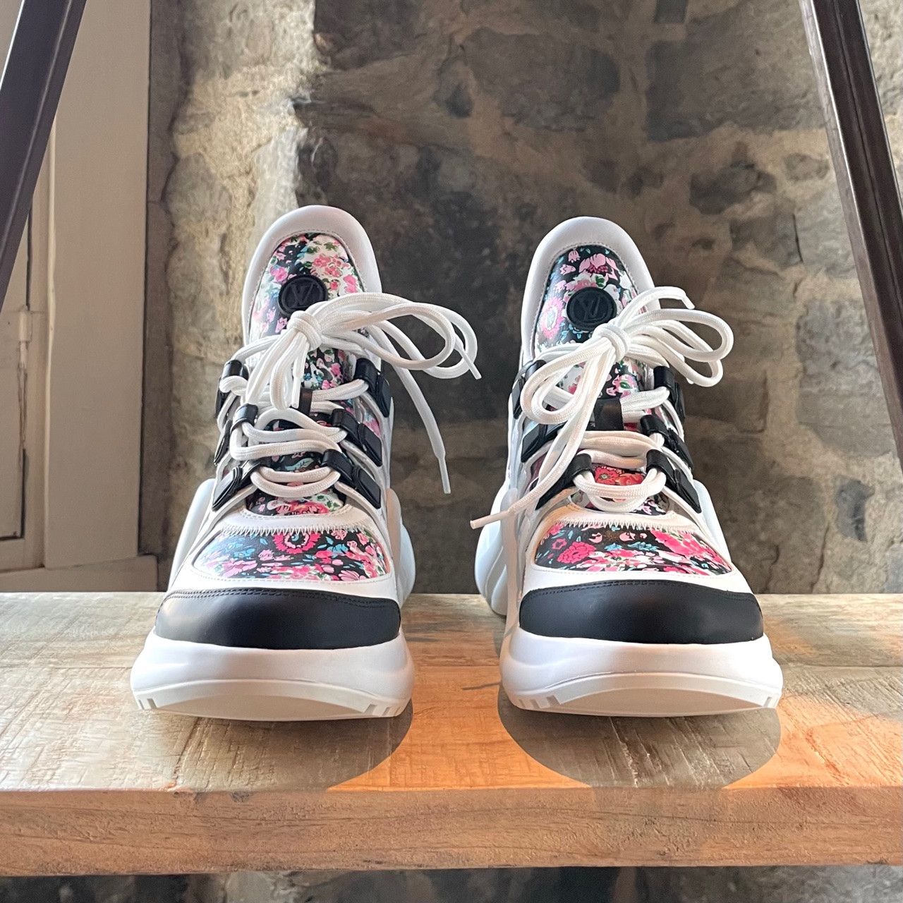 Louis Vuitton Louis Vuitton White Archlight Floral Print Chunky Sneakers Size US 8 / IT 38 - 3 Thumbnail