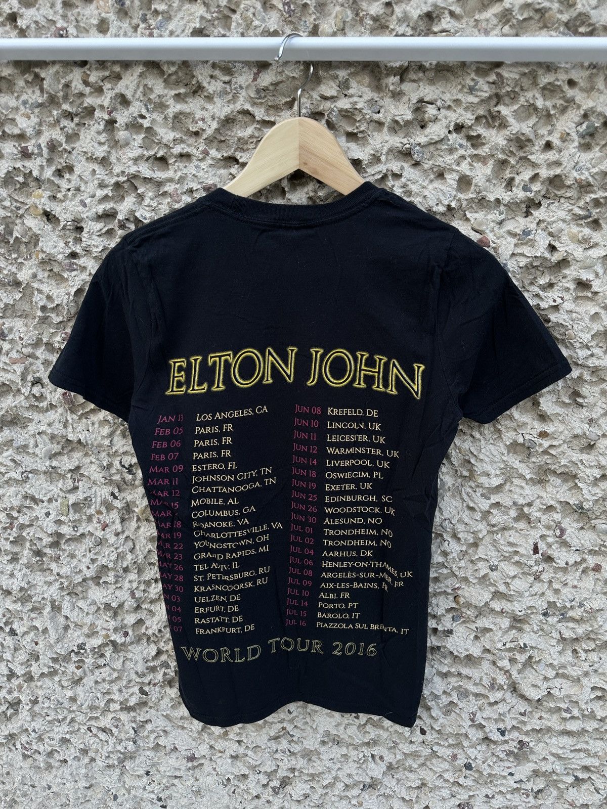 Band Tees × Vintage Vintage Elton John band tee T-shirt Size US S / EU 44-46 / 1 - 4 Thumbnail