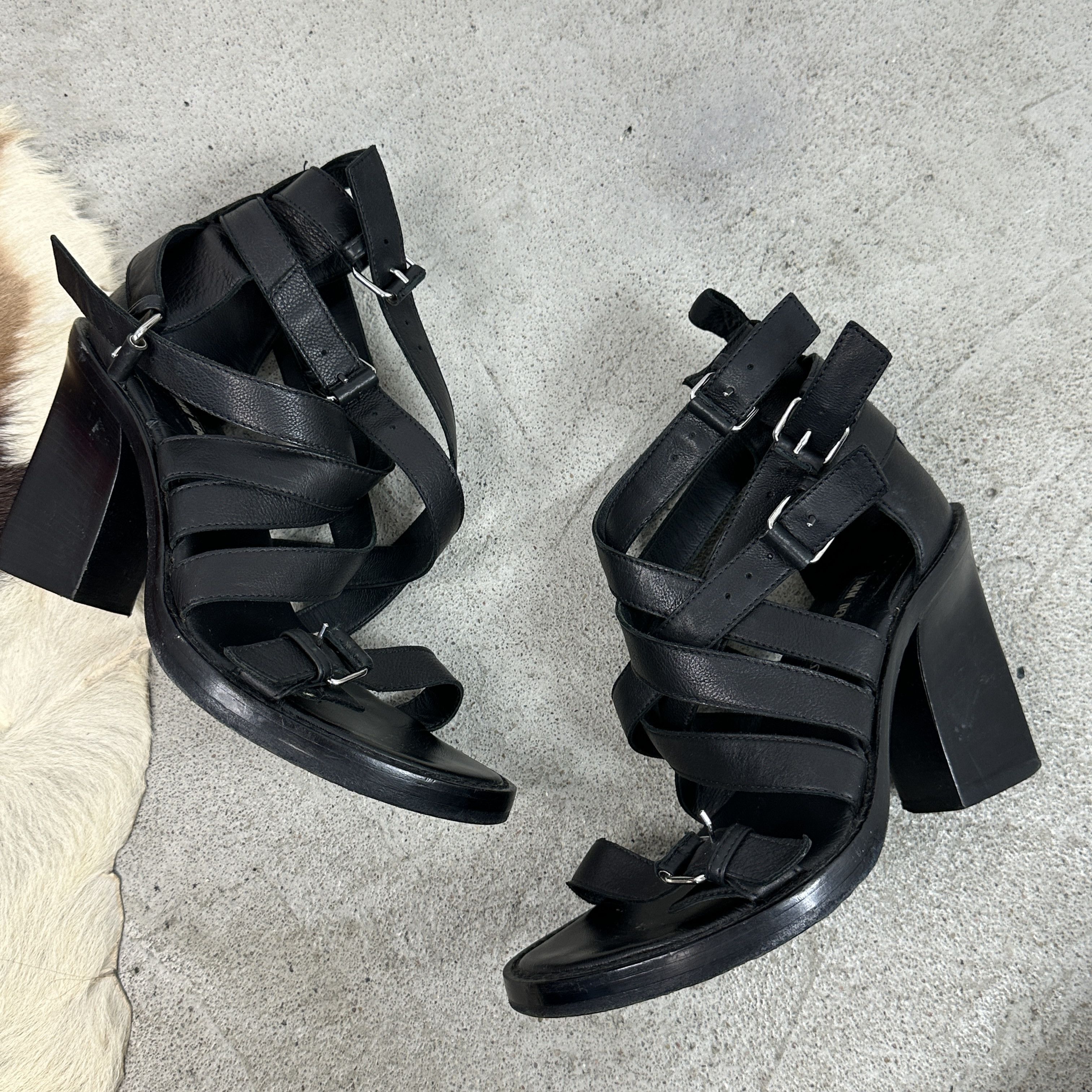 Ann Demeulemeester × Vintage Vintage Leather Opium Grunge Strapped Bondage Heels 00s Size US 7 / IT 37 - 13 Thumbnail