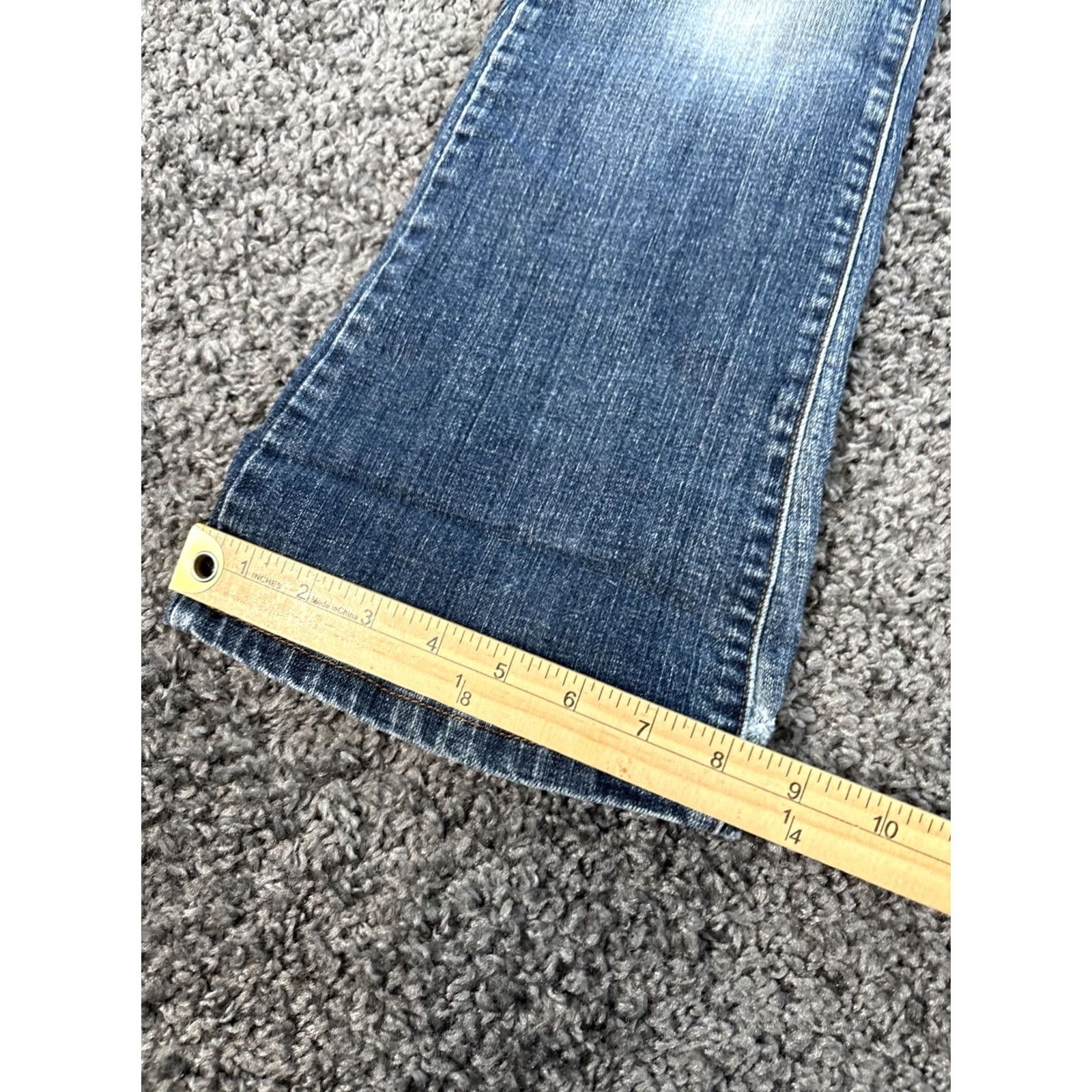 Levi's VINTAGE Levis 515 Boot Cut Jeans Mid Rise Y2K Light Wash Womens 30x28 Size 30" / US 8 / IT 44 - 3 Thumbnail