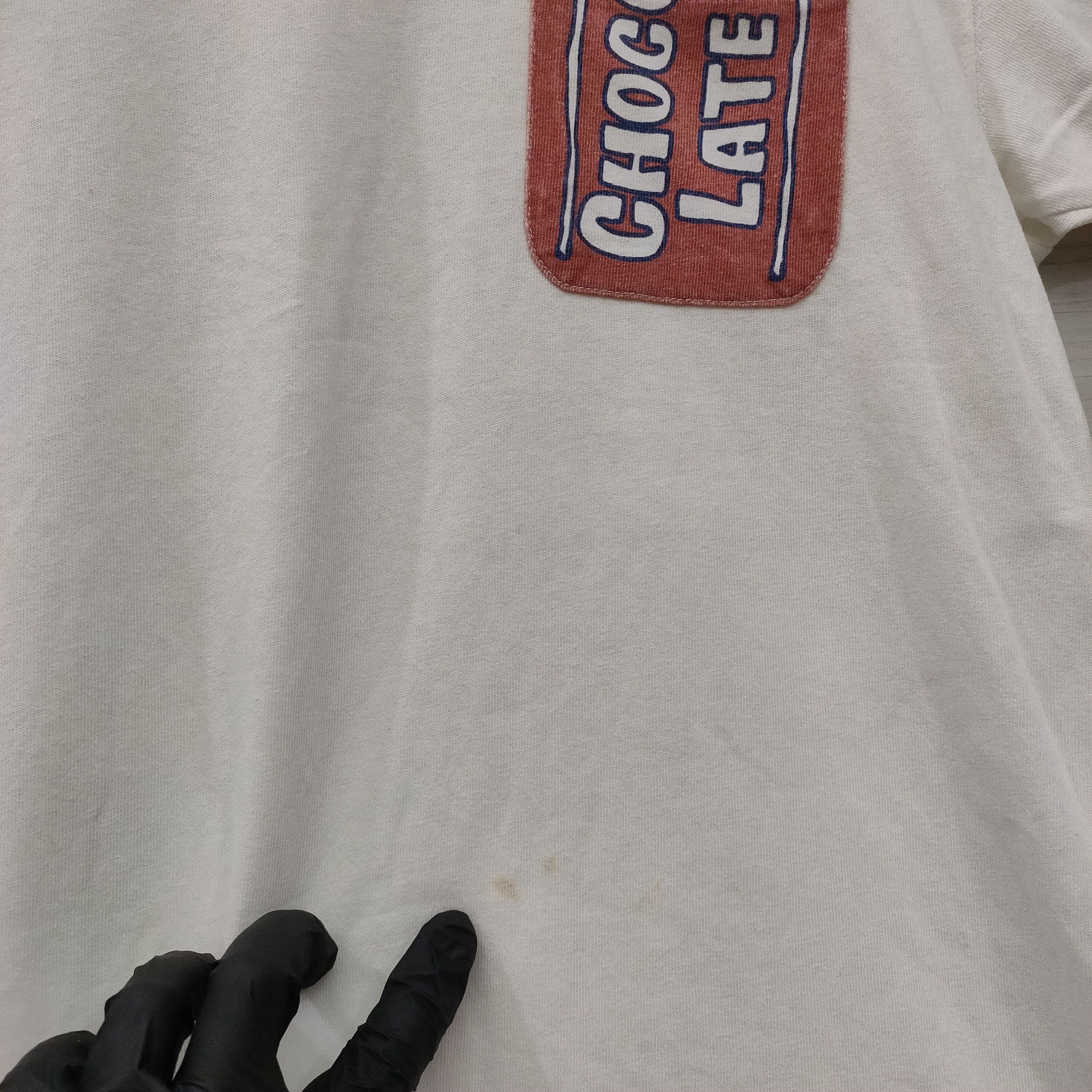 Japanese Brand Vintage Surf Day's Chocolate, Cute Cartoon Pocket Japanese T Size US M / EU 48-50 / 2 - 7 Thumbnail