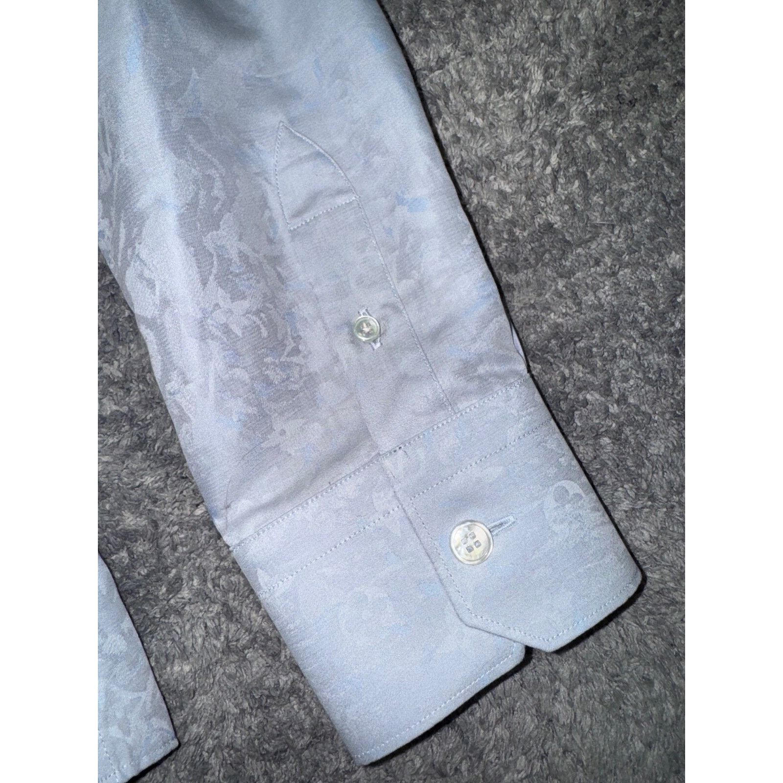 Louis Vuitton Louis Vuitton Regular Shirt DNA Collar Monogram Long Sleeve Size US S / EU 44-46 / 1 - 15 Thumbnail