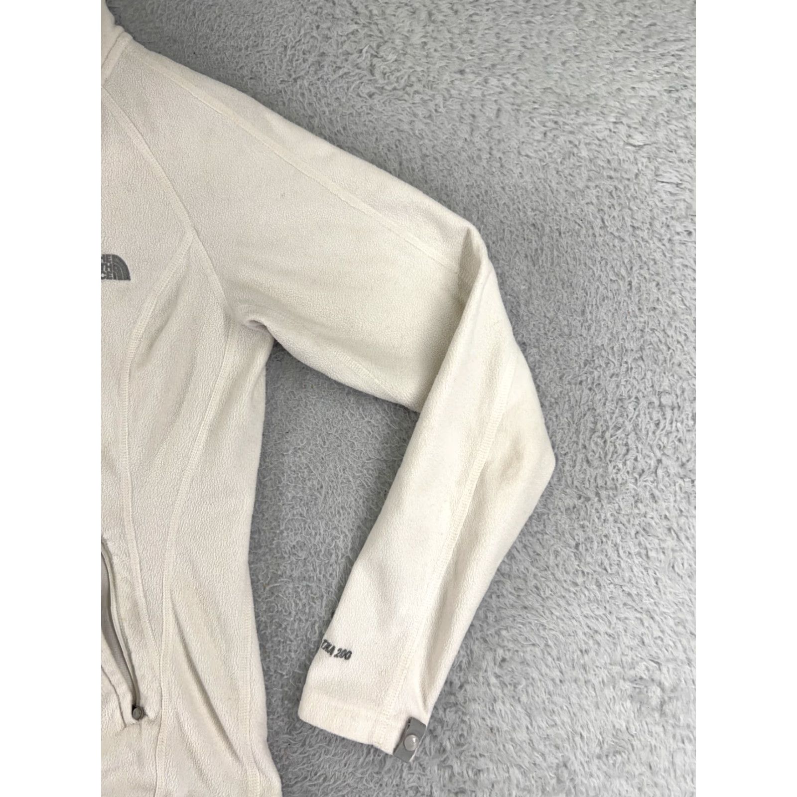 The North Face The North Face Sweater Womens Small White TKA 200 Polyester Fleece Mock Neck Size S / US 4 / IT 40 - 2 Thumbnail