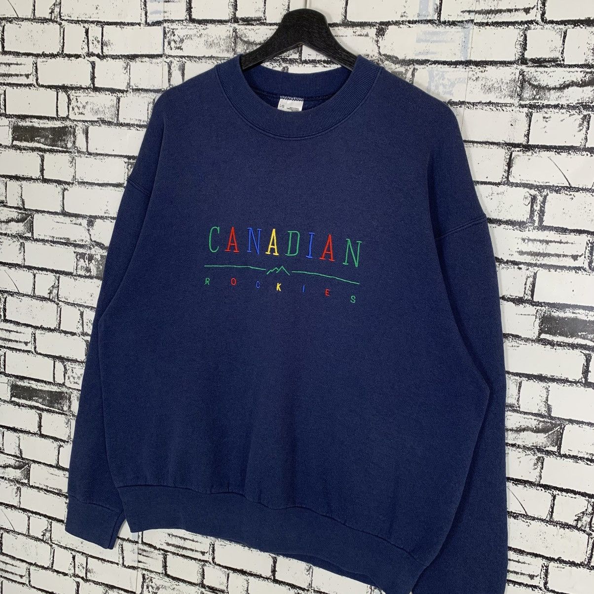 Fruit Of The Loom × Vintage Vtg 90s Canadian Rockies Sweatshirt Size US L / EU 52-54 / 3 - 2 Thumbnail