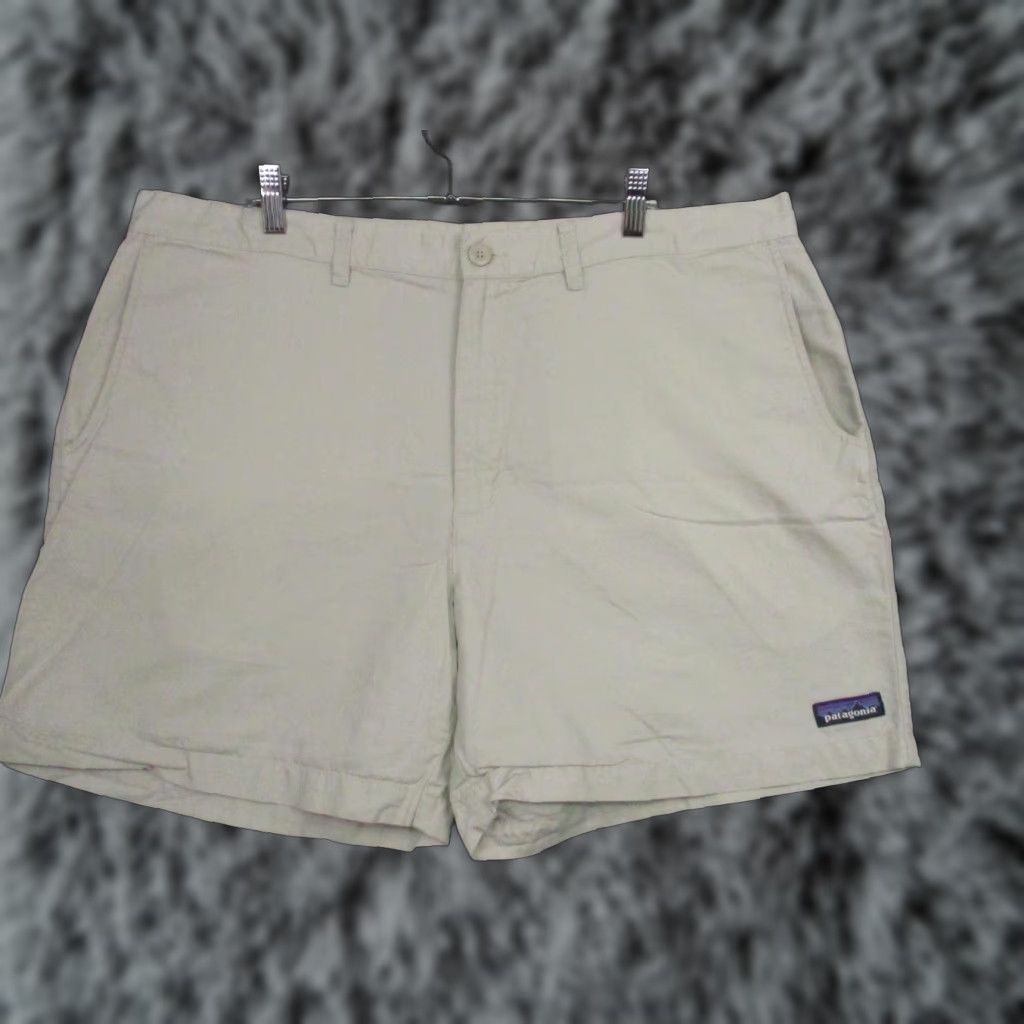 Patagonia Patagonia Shorts Mens 40 Khaki Beige Chino Cotton Hemp Casual STY57756 Mens, Adult, Regular Fit, 8 Inseam, Flat Front, Pockets, Canvas, Beigegreen? Size US 40 / EU 56 - 1 Thumbnail