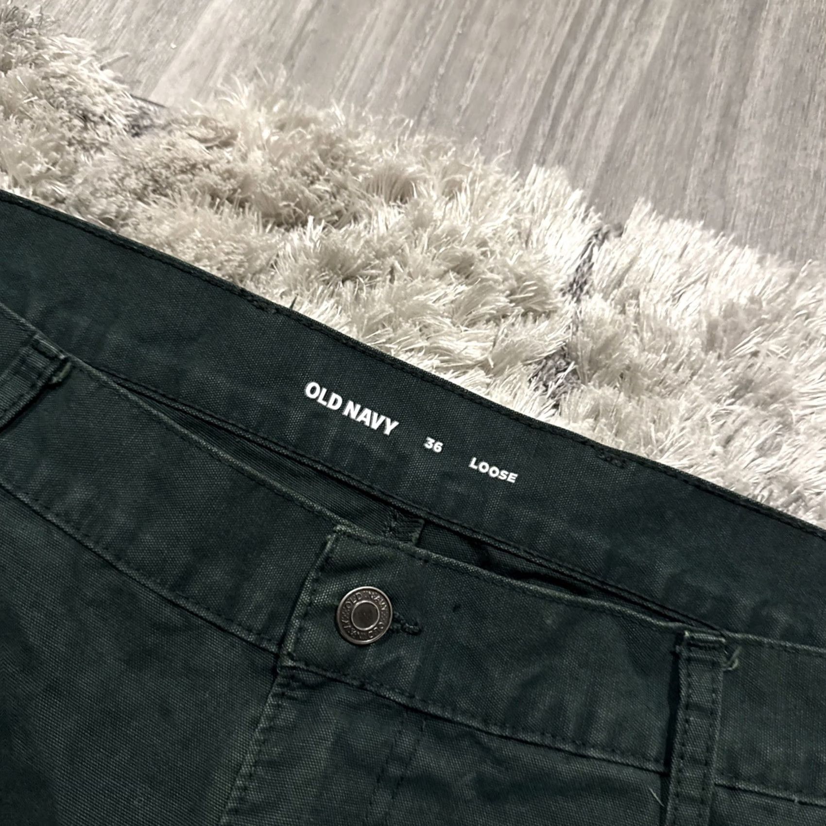Old Navy VINTAGE Old Navy Cargo Shorts Men 36 Green Carpenter Baggy Y2K HTF 2000s Size 36 Size US 36 / EU 52 - 7 Thumbnail