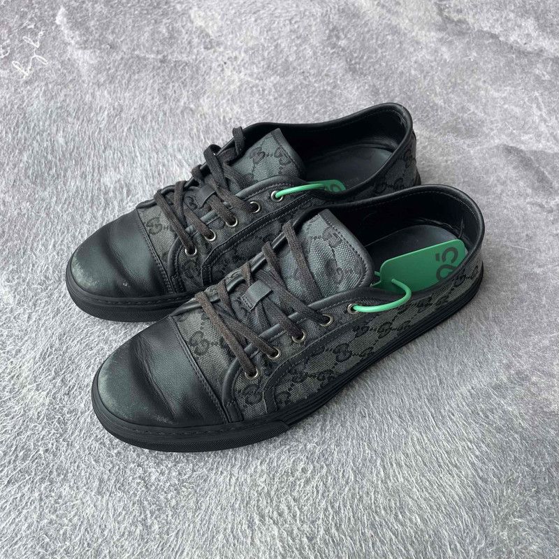 Gucci Gucci Stylish Low-Top Sneakers for Men 0079 Size US 9.5 / EU 42-43 - 1 Thumbnail