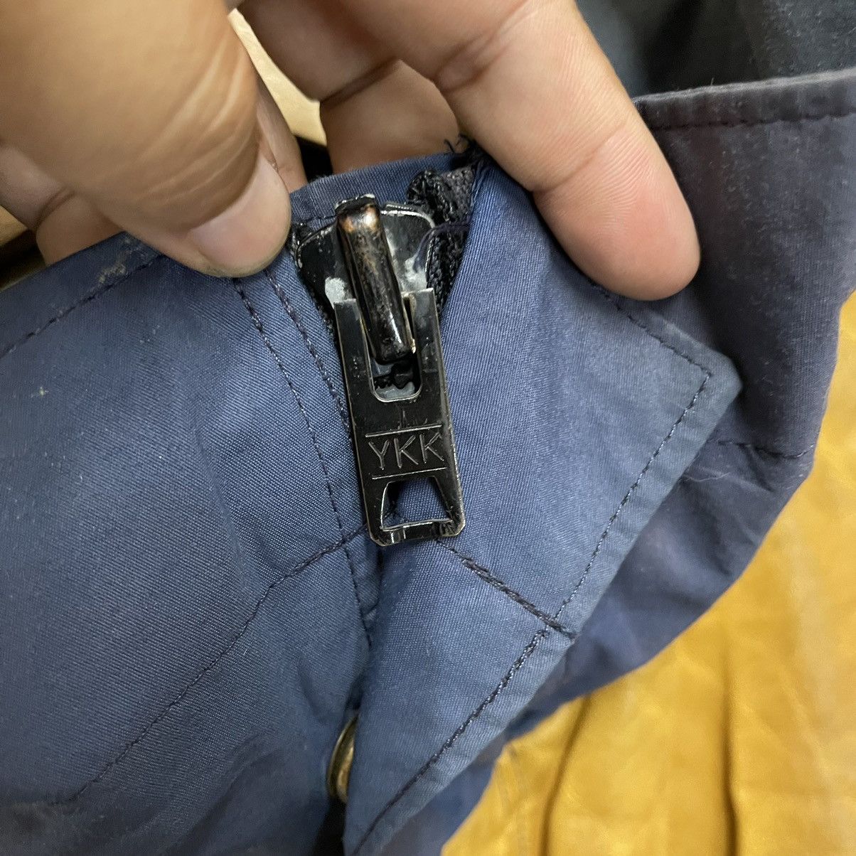 Vintage Rocky Mountain Featherbed Goretex Fabric Jacket